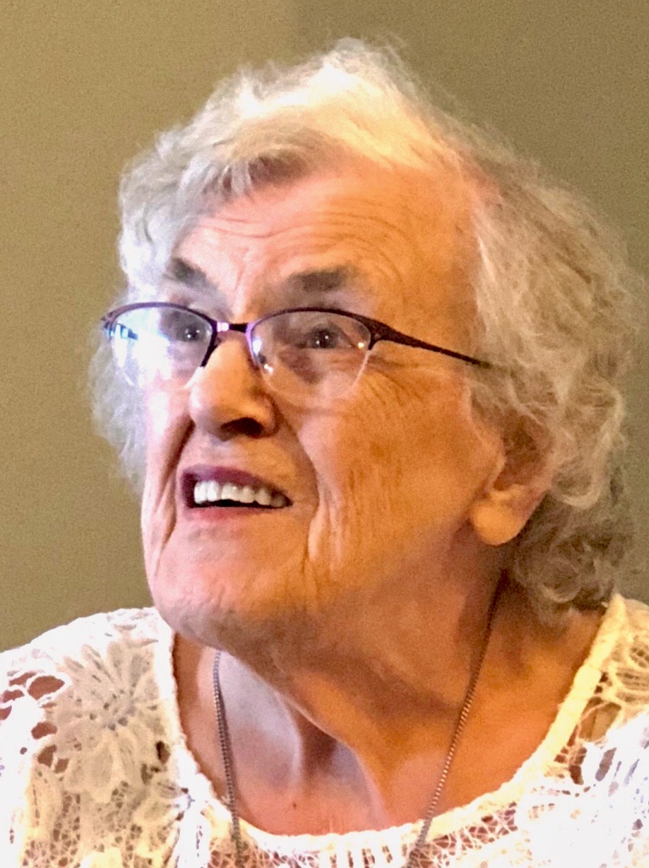 Sara (Driedger) Wollf 1 IMG 1731