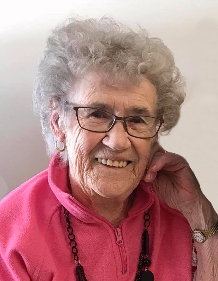 Evelyn Reimer (nee Warkentin) 1 Reimer Evelyn